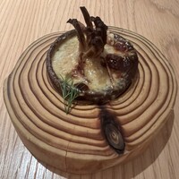 ラ・ボンヌターブル - 