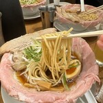 ラーメン大戦争 西新宿店 - 