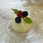 HAUTE COUTURE CAFE OMOTESANDO - 3種ベリーのフロマージュ