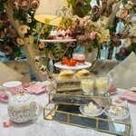 HAUTE COUTURE CAFE OMOTESANDO - Rose berry soda付き★Antique Rose Afternoon Tea