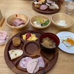 伊賀の里モクモク手づくりファーム - 