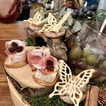 CARTA 池袋店 - アミューズ各種