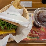 フレッシュネスバーガー 新宿3丁目店 - 