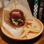 みのりキッチン - チーズハンバーガー