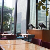 THE UPPER - 
