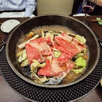 牛幸 本店 - アマイサシタップリ