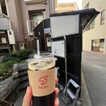 PRANKS COFFEE - 六地蔵様にお祈りしたあとは、爽やかなコーヒーで喉を潤す。