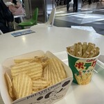 カルビープラス 新千歳空港店 - ↑別角度