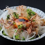 馬刺し郷土居酒屋 おしょうしな - オニ玉サラダ