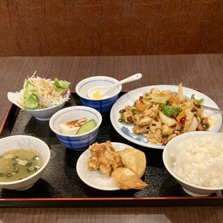 台湾料理 吉吉_0