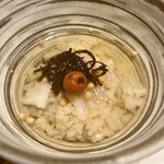 おぐ羅 - 鯛茶漬けへ