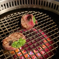 京焼肉 新 先斗町店 - 今宵の九条ねぎタン挟み焼き ¥2,398