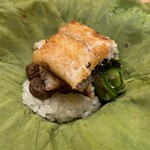 日本料理 新茶家 - 天然鰻とムカゴ飯蒸し