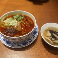 老四川 飄香小院 - 