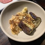 肉の雷橋 - 焼きナス（野菜盛り）