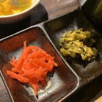 肉の雷橋 - トンコツラーメンの薬味