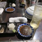 肉の雷橋 - ハイボール６００円で乾杯！