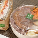 Pura Vida DELI - 