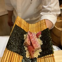 浅草橋 鮨 うらおにかい - 大トロ手巻きまでの工程