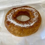 セブン-イレブン - 料理写真:10月1日発売、お店で揚げるドーナツ。メープル