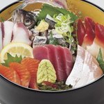 さくら水産 - 新鮮お刺身6点盛り　950円（税抜）
