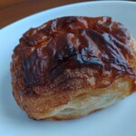 踊るカンパニオ - パン・オ・ショコラ　280円