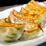 元氣餃子 弄堂 - 香港屋台風 焼きギョウザ