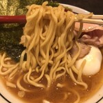らーめん飛粋 - 麺リフトアップ