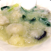 美林華飯店 - 里芋と春雨の土鍋煮込み