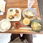 食堂カフェ ヒトトノ - ヒトトノごはん