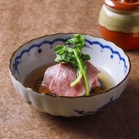 黒毛和牛と季節の青味