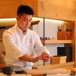 すし いなせ - 握りシーン