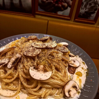 ボリュームたっぷりのお料理と飲み放題のコースをご利用ください