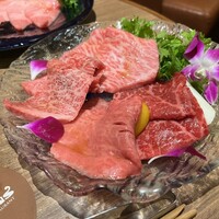 焼肉レストラン ROINS 久茂地国際通り店 - 