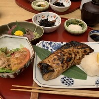 伊豆の旬 やんも 南青山店 - 