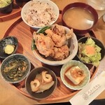 ウチノオカン～野菜と麹のやさしいお店～ - 