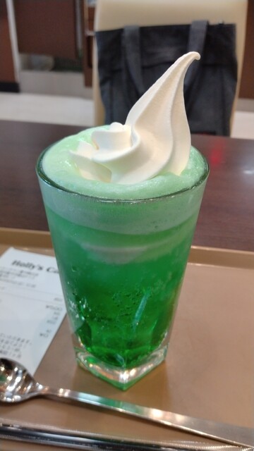 Holly's Cafe Ion Taun Toyonaka Midorioka Ten photo 2