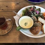 イマジネ - 　パンとスープのプレート　