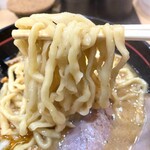 ラーメン火ノ鷺 - 食べ応えバッチリのもっちり麺