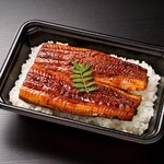 鰻の琉紅 - 持ち帰り　うな重　並