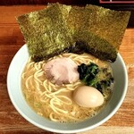 横浜ラーメン はま家 - 