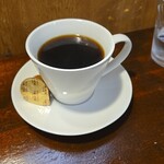 キッチン ブルー グローブ - ホットコーヒーのアップ