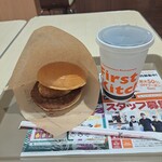 ファーストキッチン - 料理写真:
