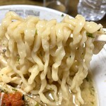 赤湯ラーメン 龍上海 - もっちもち 太ちぢれ麺 うんまっ