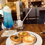 清見台カフェ - ↑クリームソーダ&キッシュ️