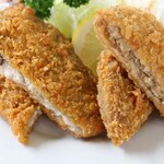 源氏食堂 - ミックスフライ(メンチ・イカ)アップ