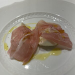 アルベロ ヴィラッジョ - 生ハムとチーズ