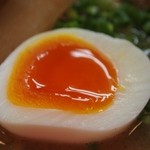 俺のラーメン あっぱれ屋 - 【1回目訪問】こくまろ塩チャーシューメン（味付け煮玉子）