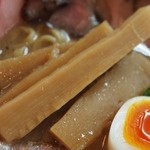 俺のラーメン あっぱれ屋 - 【1回目訪問】こくまろ塩チャーシューメン（メンマ）