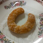 ガトー・ド・ボワイヤージュ - 料理写真:幸せを呼ぶ馬車道馬蹄パイ シュガーバター